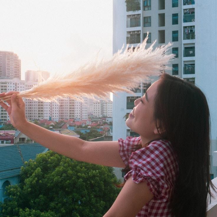 Ravi Kapoor, Client Relations Director, discussing corporate gifting strategy with business clients